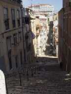 Lisbona - Bairro Alto - Strada Tipica  - Clicca x Ingrandirla