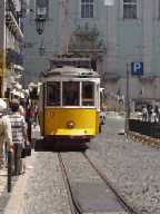 Lisbona - Bairro Alto - Tram Tipico di Lisbona  - Clicca x Ingrandirlo