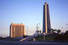 Plaza de la Revolution - Monumento di Jose Marti - Clicca per Ingrandirla