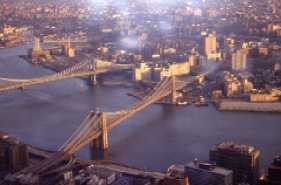 Brooklym Bridge dal Trade World Center - Clicca per Ingrandirlo